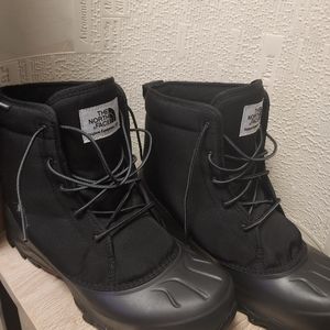 North face men boots